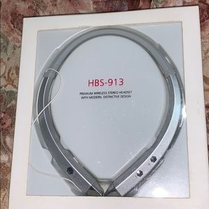 🎉Lg Bluetooth headset🎉